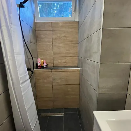 Stan Na Dan Apartman Trg Derventa Dış mekan fotoğraf