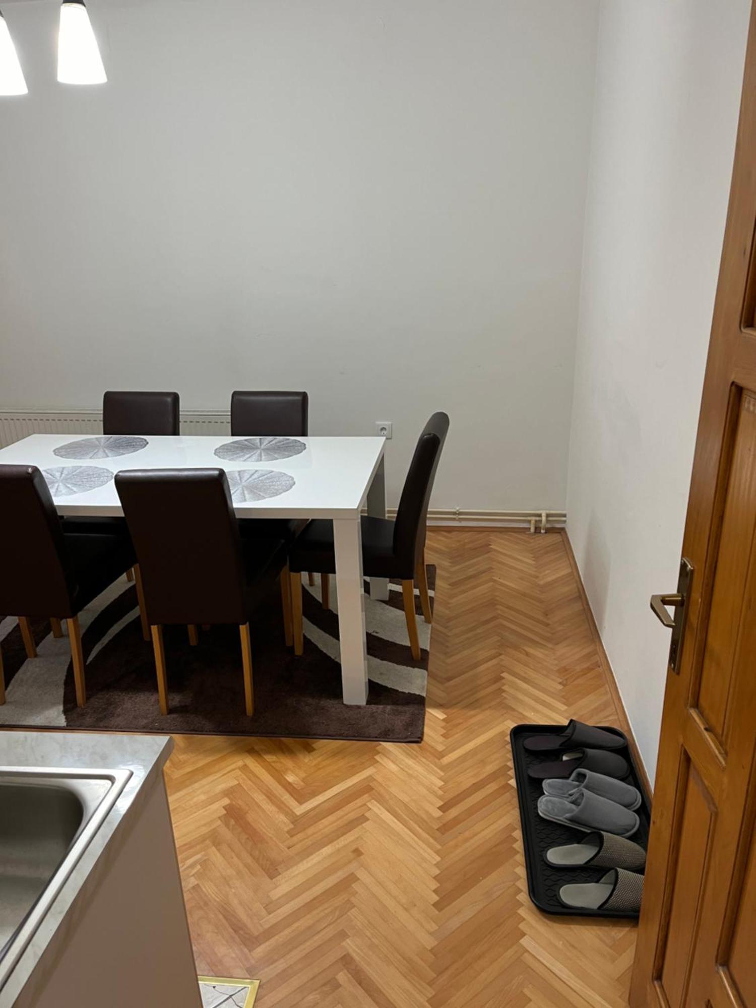 Stan Na Dan Apartman Trg Apartment